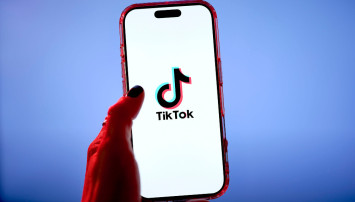 Panduan Jam FYP Tiktok Agustus 2025