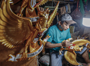 Peningkatan Penjualan Kerajinan Patung Garuda Pancasila