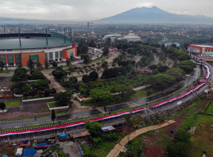 Kirab Bendera Merah Putih Sepanjang 600 Meter