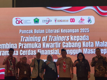 Tingkatkan Literasi Keuangan, OJK Malang Latih Pembina Pramuka