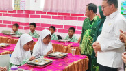 Tinjau MBG di Batam, Mendag Pastikan Pasokan Pangan untuk SPPG Tanpa Kendala