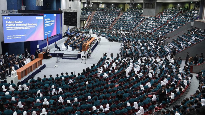 ITB Sambut 7.671 Mahasiswa Baru, yang Termuda Berusia 16 Tahun