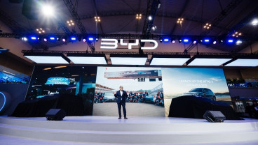 Setahun di Indonesia, BYD M6 Terjual 13.000 Unit