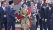 Nota Keuangan, Menkeu Sri Mulyani Tiba di Parlemen Berkebaya Ungu