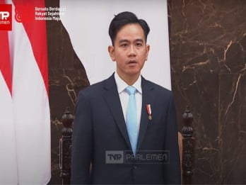 Momen Gibran Ganti Warna Dasi dari Merah ke Biru di Sidang Tahunan MPR