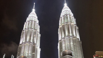 Ekonomi Malaysia Tumbuh 4,4% pada Kuartal II/2025, Meleset dari Perkiraan