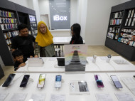 Promo iBox Jelang 17 Agustus: Harga iPhone 16, Macbook Air hingga Apple Watch Turun