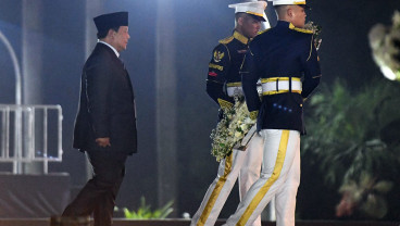 Presiden Prabowo Subianto Pimpin Upacara Ziarah Nasional dan Renungan Suci di Taman Makam Pahlawan Kalibata