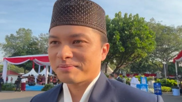 Potret Nicholas Saputra Hadiri Upacara HUT ke-80 RI di Istana