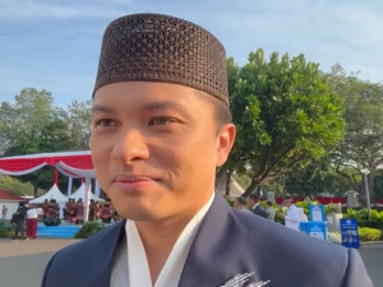 Potret Nicholas Saputra Hadiri Upacara HUT ke-80 RI di Istana