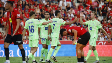 Baru Pekan Pertama Liga Spanyol, Barcelona Sudah Dituduh Dibantu Wasit