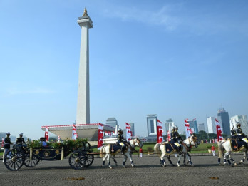 Rangkaian Kirab Bendera Pusaka Warnai Pembukaan Peringatan HUT ke-80 Kemerdekaan RI