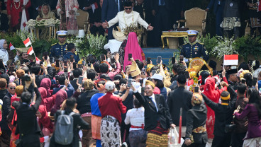 Momen Presiden Prabowo Joget Tabola Bale di Upacara HUT ke-80 RI Bikin Meriah Istana Merdeka