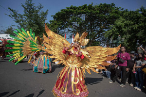 Pawai Kemerdekaan Jogja Fashion Carnival Meriahkan HUT ke-80 RI