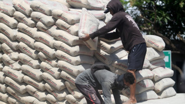 Semen Hijau Kontribusi 61% ke Penjualan Semen Indonesia (SMGR)
