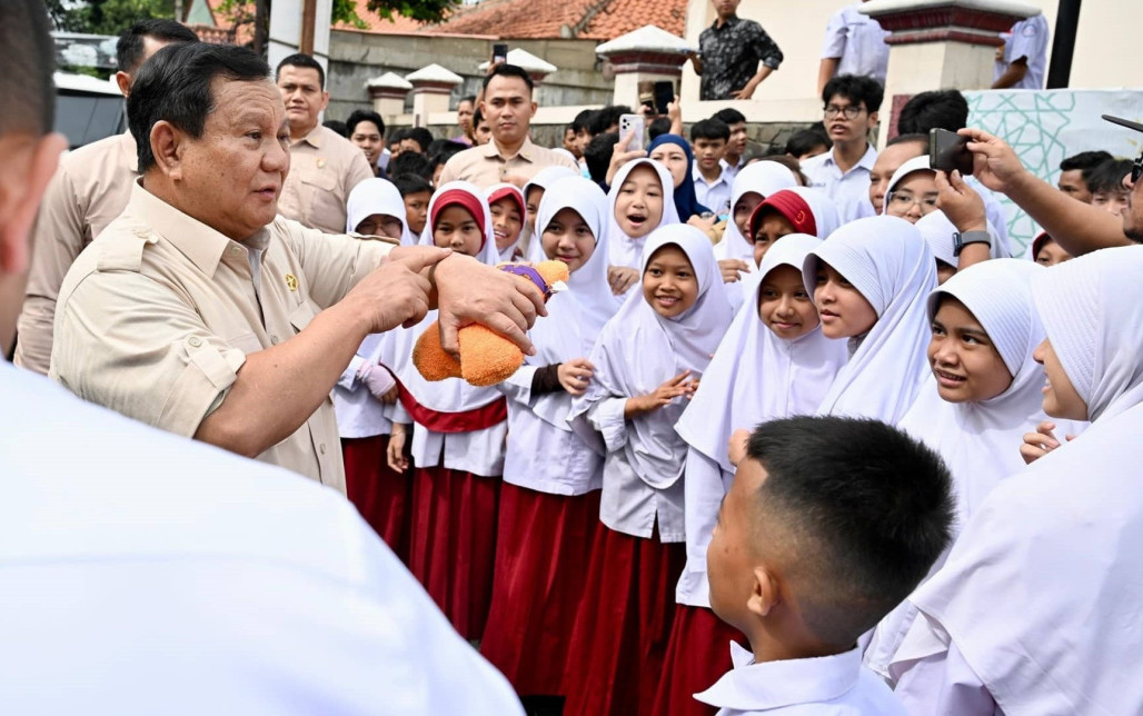 Prabowo’s 2026 Efficiency Drive to Finance Free Nutritious Meals (MBG) Program