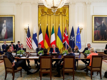 Upaya Akhiri Konflik, Trump Dorong Pertemuan Trilateral AS-Ukraina-Rusia