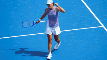 Kalahkan Jasmine Paolini, Iga Swiatek Juara Cincinnati Open 2025