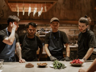 Chef Peraih Bintang Michelin Racik Menu Spesial di Restoran Charkoal Jakarta
