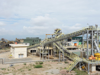 Pijakan Kuat Bumi Resources (BUMI) Garap Proyek Tambang Emas Wolfram