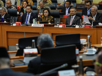 Raker Banggar DPR dengan Menkeu