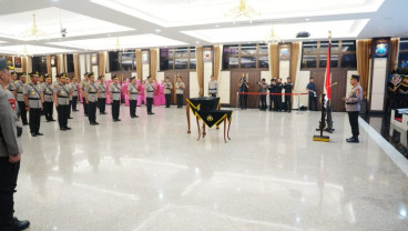 Kapolri Resmi Lantik 7 Kapolda Baru, Ada Kapolda Metro Jaya hingga Aceh