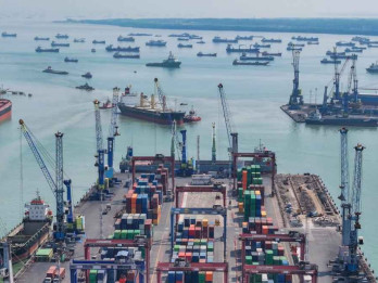 TPK Lamong Catatkan Kenaikan Arus Peti Kemas Jadi 521.451 Teus