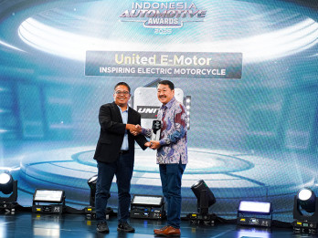 United E-Motor Sabet Penghargaan Motor Listrik di Ajang Indonesia Automotive Awards 2025