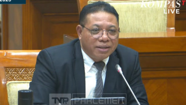 Inosentius Samsul jadi Calon Hakim MK Pengganti Arief Hidayat, Ini Visi Misinya!