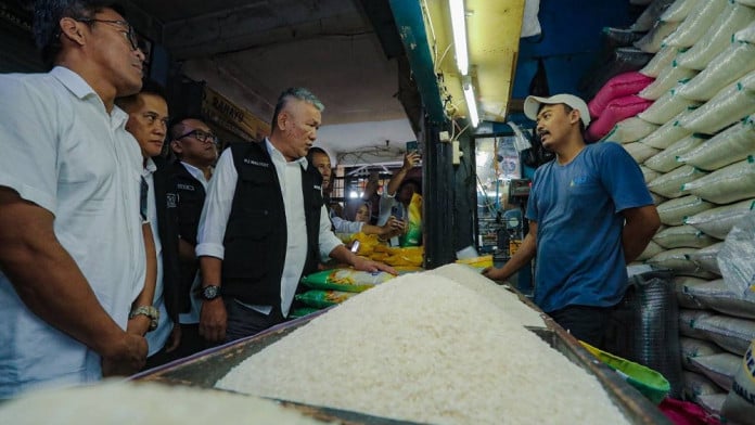 Pedagang Pasar Tradisional di Cirebon Sulit Dapatkan Beras Medium