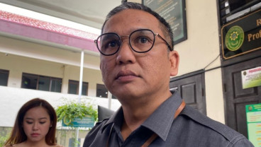 Silfester Matutina Absen, Hakim PN Jaksel Tunda Sidang PK Pekan Depan