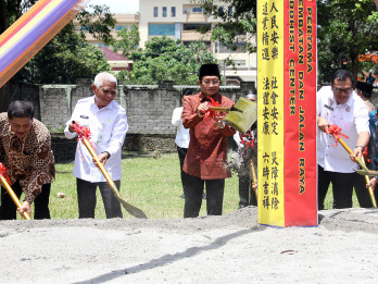 Menag Hadiri Peletakan Batu Pembangunan Jembatan Wihara