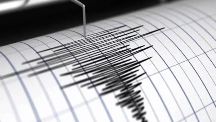 BREAKING NEWS! Gempa Magnitudo 4,9 Guncang Bekasi, Terasa hingga Jakarta
