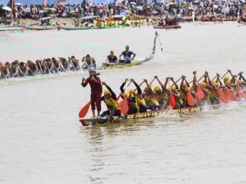 Wapres tinjau Festival Pacu Jalur Riau