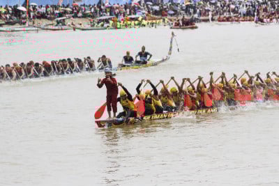 Wapres tinjau Festival Pacu Jalur Riau