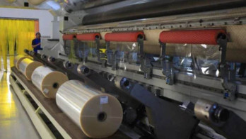 Krisis Pasokan Gas Murah (HGBT), PHK Mengintai Industri Plastik Hulu