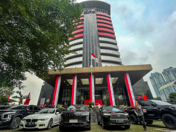 KPK Sita Kendaraan Wamen Immanuel Ebenezer