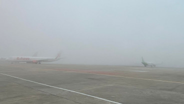 Kabut Ganggu Penerbangan di Bandara SSK II Pekanbaru, Tiga Pesawat Alami Keterlambatan