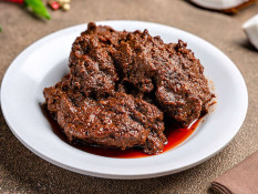 Bukan Cuma Rendang, Ini Daftar Makanan Khas Sumatra Barat yang Wajib Dicoba