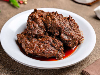 Bukan Cuma Rendang, Ini Daftar Makanan Khas Sumatra Barat yang Wajib Dicoba