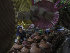 Pemerintah Tetapkan Anggaran Rp181,8 Triliun untuk Desa, Koperasi, dan UMKM