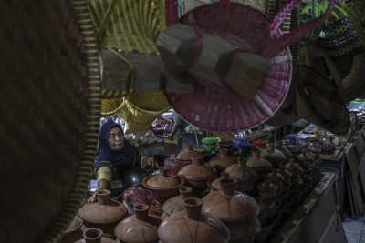 Pemerintah Tetapkan Anggaran Rp181,8 Triliun untuk Desa, Koperasi, dan UMKM
