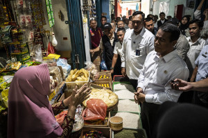 Menteri Pertanian Tinjau Stok Beras