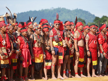Pasukan Merah TBBR Minta Dibangunkan Rumah Adat