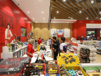 Target Saham ACES di Tengah Daya Beli Lesu hingga Persaingan Ketat
