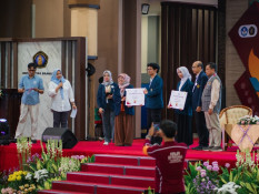 UB Salurkan Beasiswa Dana Abadi Pertama untuk 50 Mahasiswa