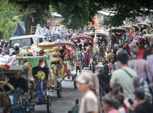 Kirab Budaya Kereta Kuda HUT Kabupaten Pekalongan