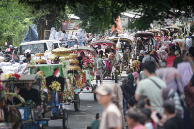 Kirab Budaya Kereta Kuda HUT Kabupaten Pekalongan