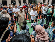 Penyerahan Kunci Hunian Rusunawa PIK Pulogadung
