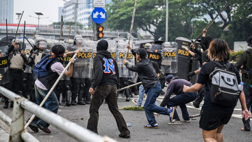 Massa Demo DPR Ricuh, 3 CCTV Milik KAI Dirusak